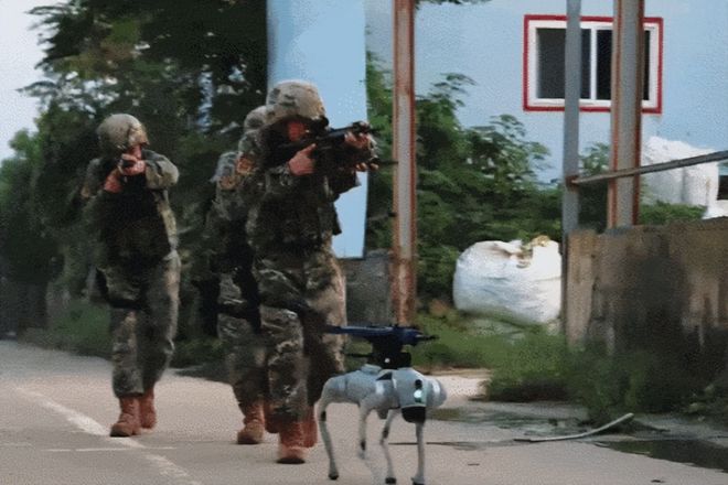 硬核“猎杀”！机器狗战斗值拉满